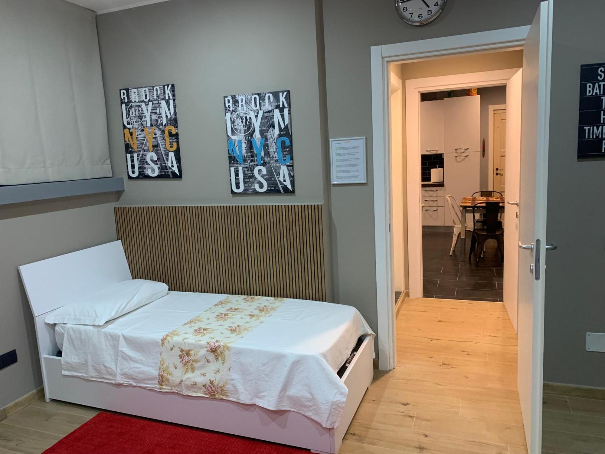Bed&Breakfast Indi Thelar Villa Guardia Bagian luar foto